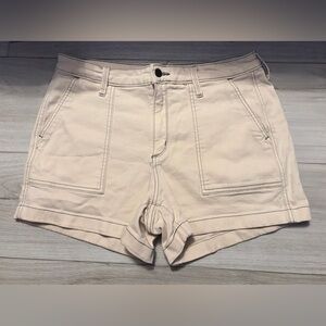 Women’s size 12/31 Universal Thread high-rise midi shorts